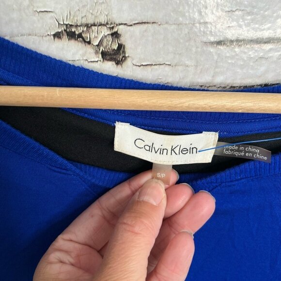Calvin  Klein sweater blue black size small - Picture 6 of 8